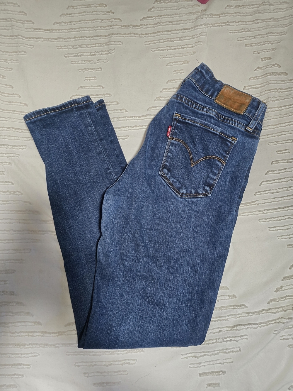 Levi's 711 Skinny Jeans Women's Size 28 Medium Wash Stretch Denim
